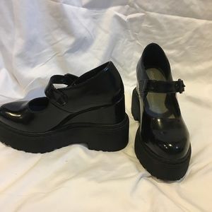 Jeffrey Campbell Black platforms